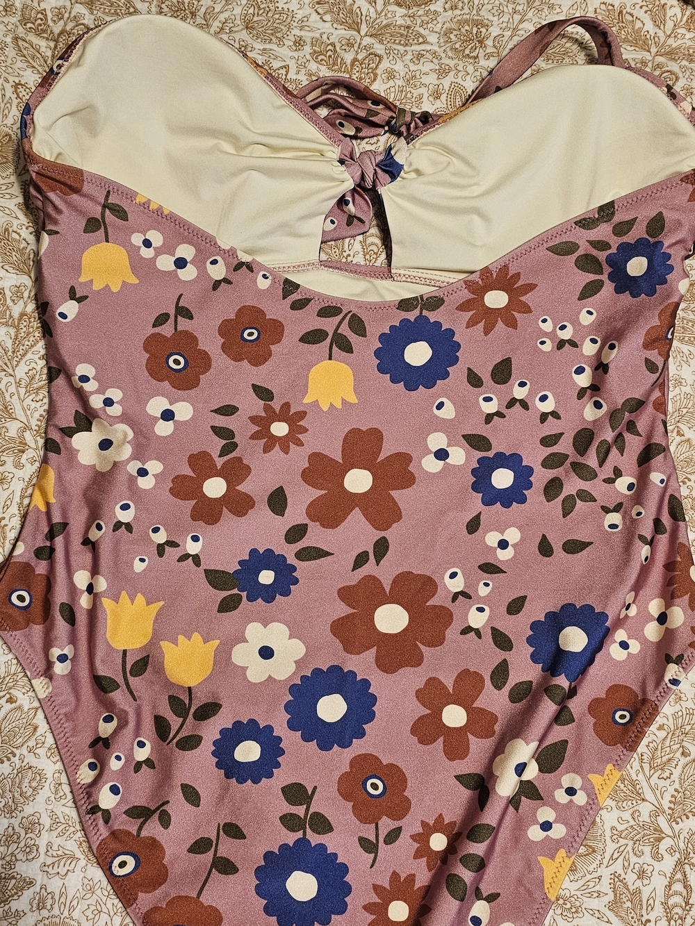 Princess Highway Pink Floral Swim Top with Knot Detail - Picture 4 of 8